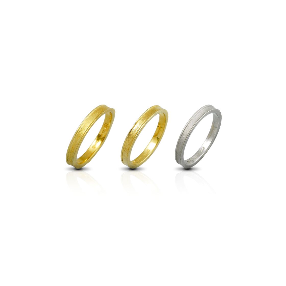 Stackable wedding bands. In white, yellow or rose gold, 14k or 18k.