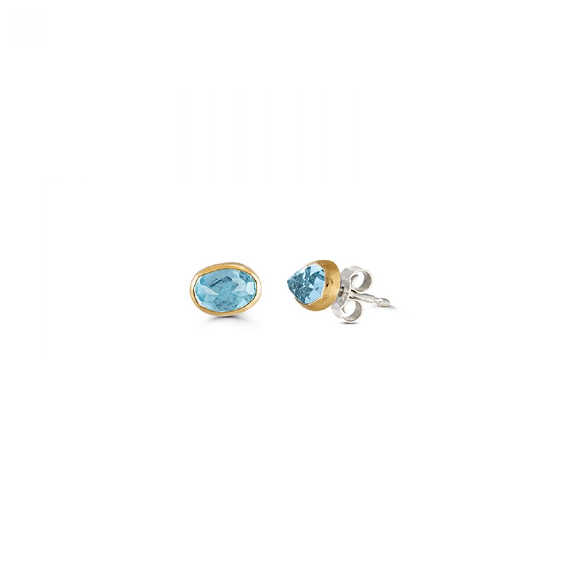 18kt gold bezels trace the shape of these beautiful oval aquamarine  stones with sterling silver backings