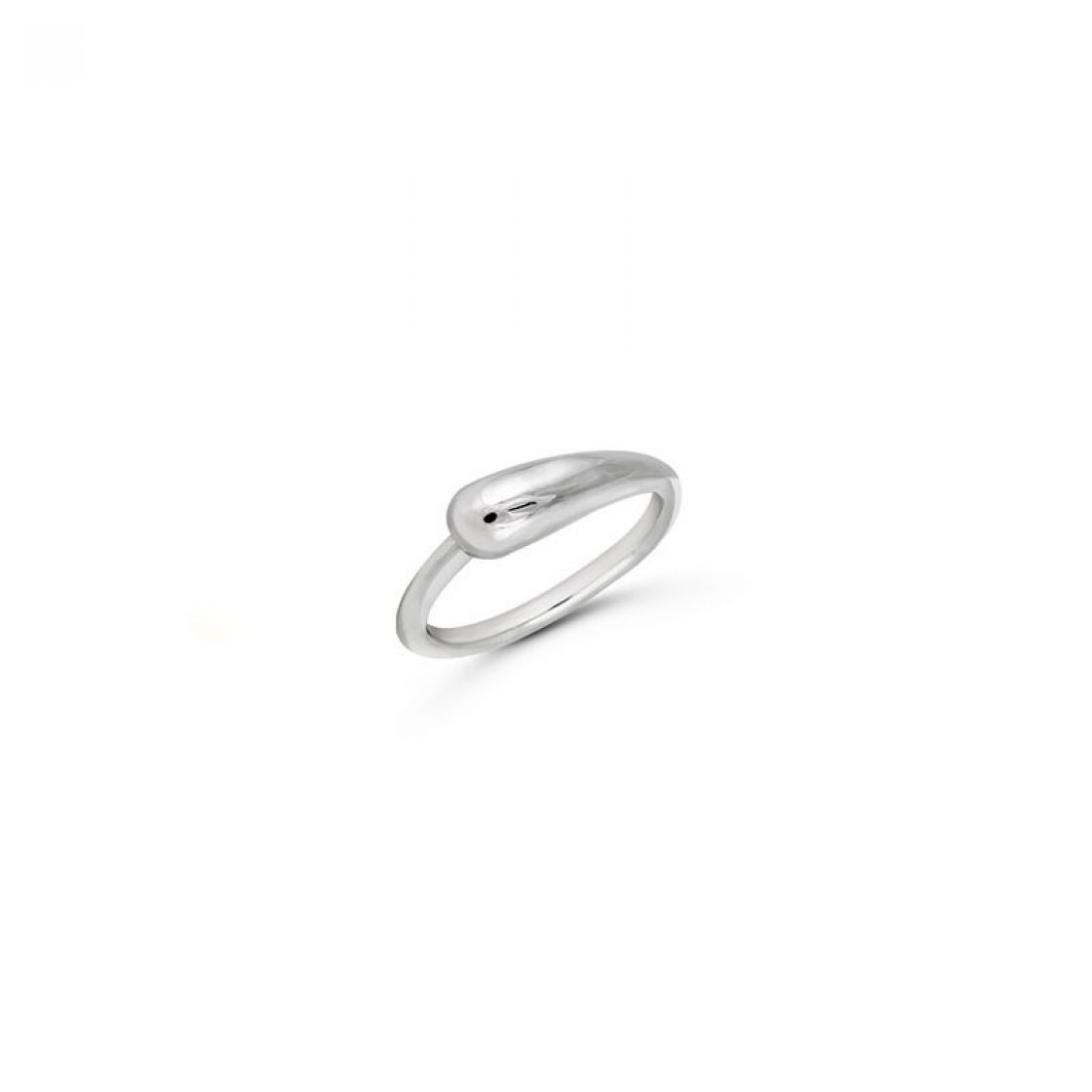 Silver drop elegant ring. Adorn your hands